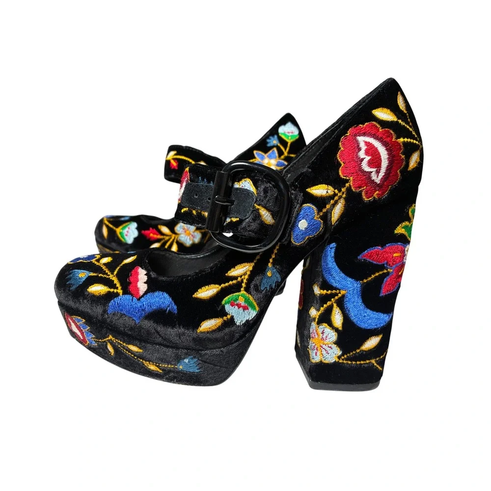 Alice + Olivia Embroidered Velvet Platform Mary Jane Block Heel Pumps EU 37 US 7